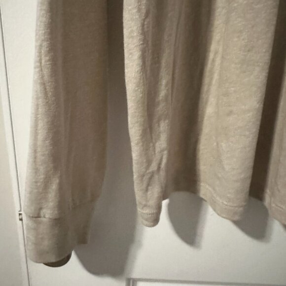 Old Navy Scratch’s Records Tan Long Sleeve Top Men’s Size XL NWOT Austin Texas - Picture 10 of 15